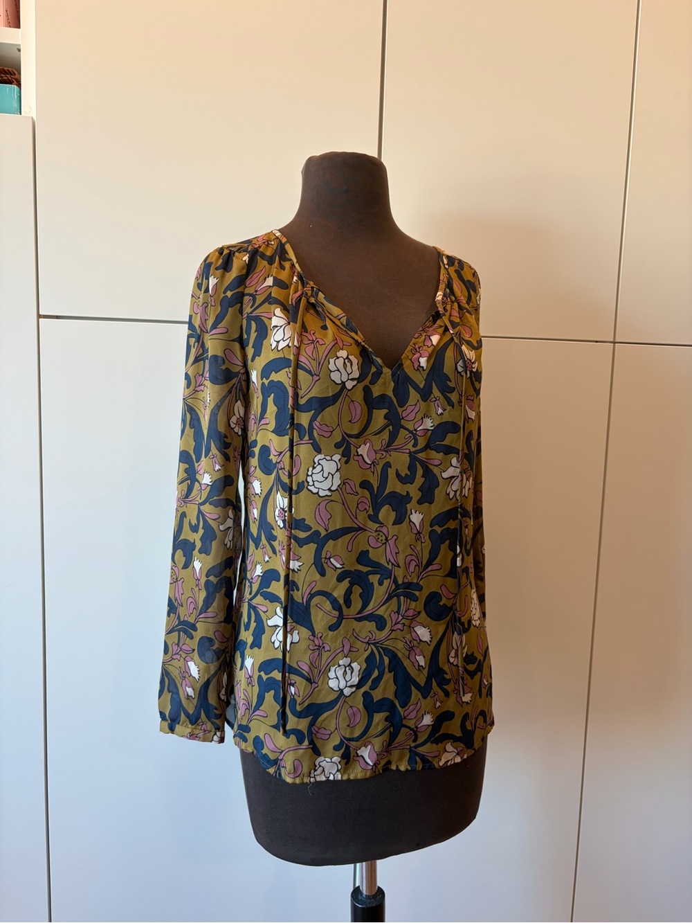 LOFT Olive Floral V-Neck Long Sleeve Blouse